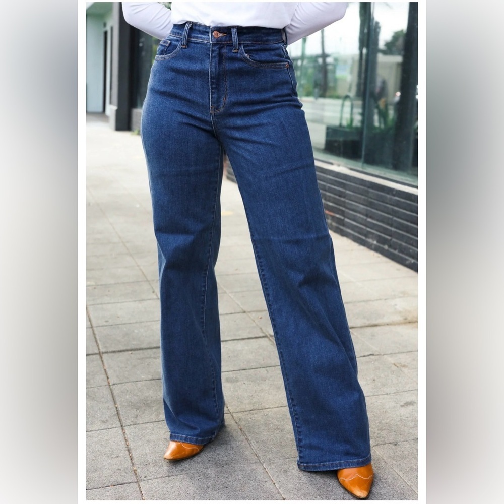Judy Blue Stretch Medium Wash High Waist Wide Leg Jeans Size 9/29